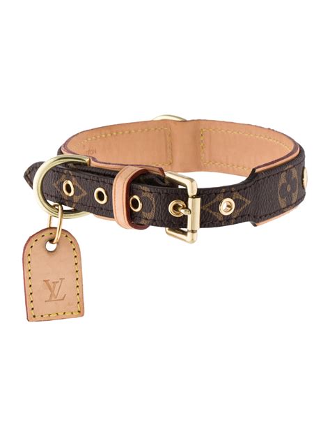 pink lv dog collar|louis vuitton collar and leash.